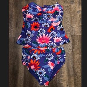💜🌹GORGEOUS floral tankini NWOT